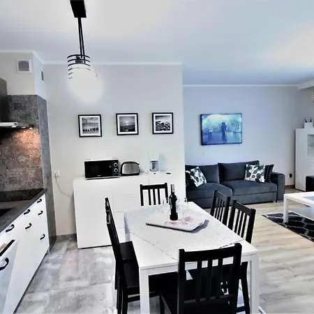Apartment Royal Beach